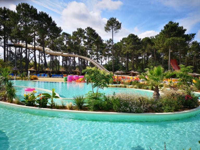 Construction Etancheite liner arme 150 100eme parc aquatique Gujan Mestras 33 - Quimper Brest